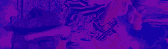 蓝狮娱乐主管：美妆胶卷 | Burberry全新风衣气垫，全天候高能持妆。